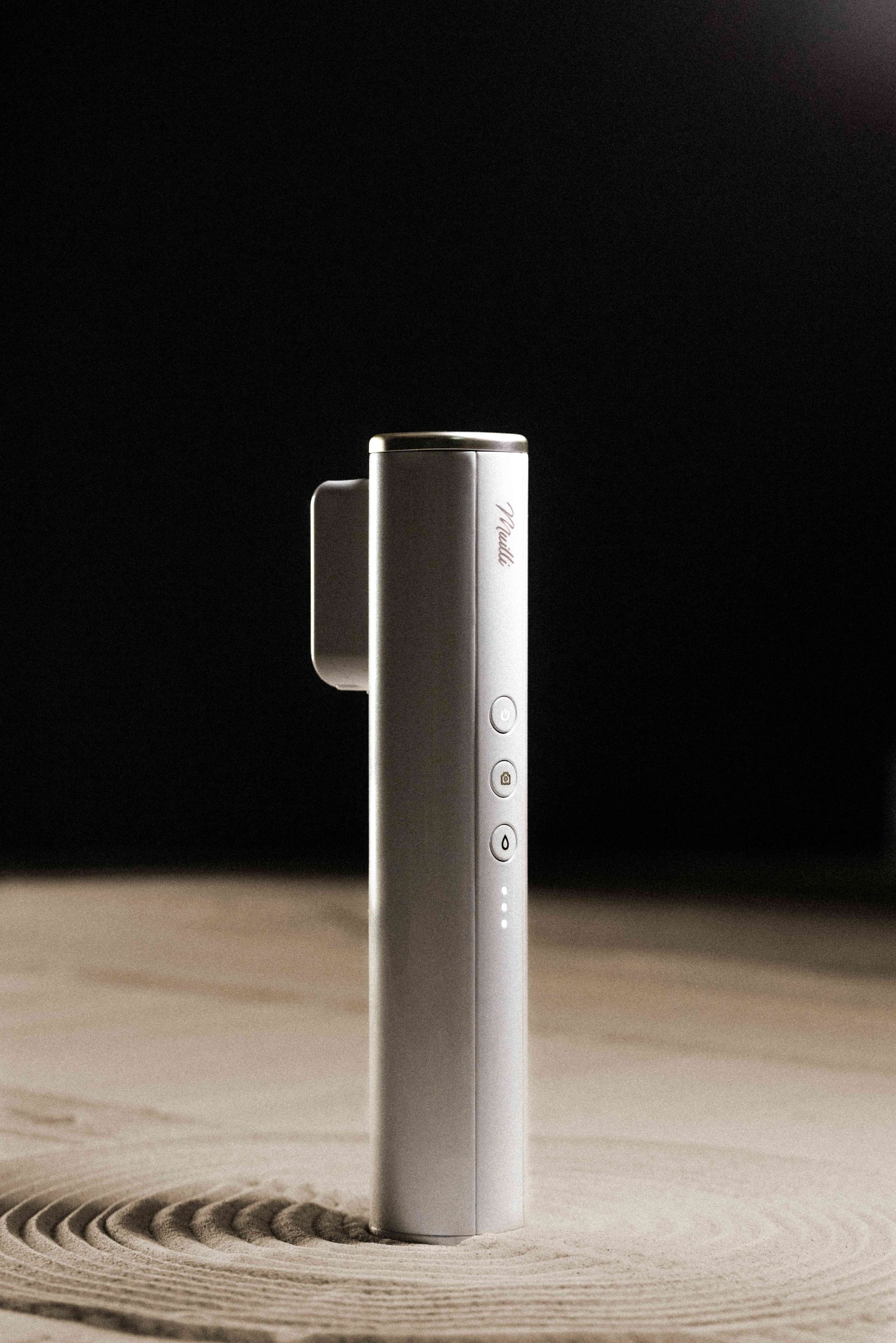 Muilli skin analysis device standing upright